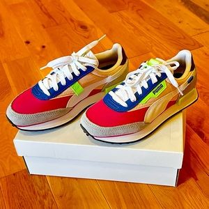 Puma          Size 6.5/EUR 37       Shoes/Sneakers